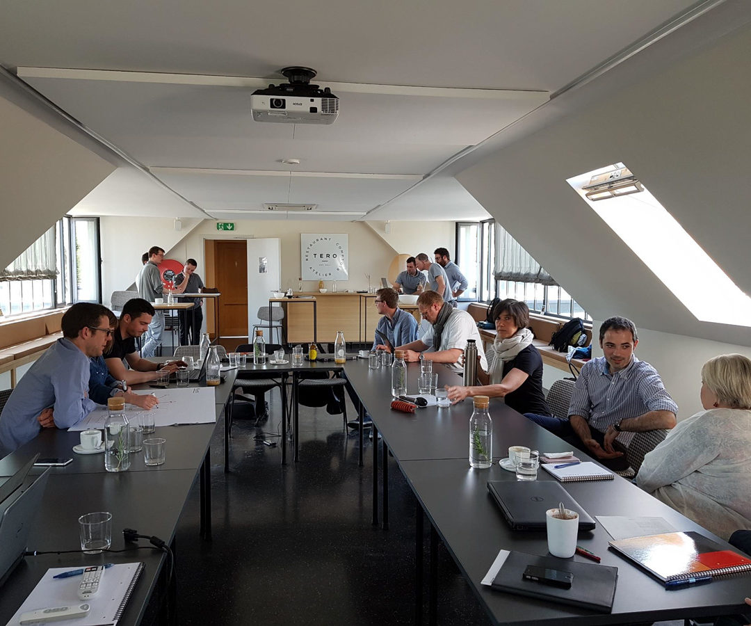 matriciel-image-une Réunion de l'équipe Matriciel, client de l'agence digitale Poush