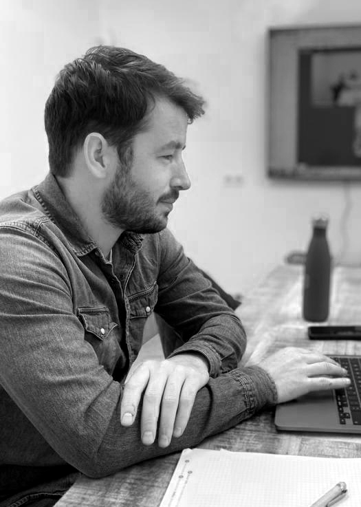 Thomas de l'agence web Poush Namur