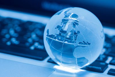Les principes de la communication omnicanale vous permettent d'étendre votre marketing digital à travers le monde et d'atteindre davantage de leads qualifiés