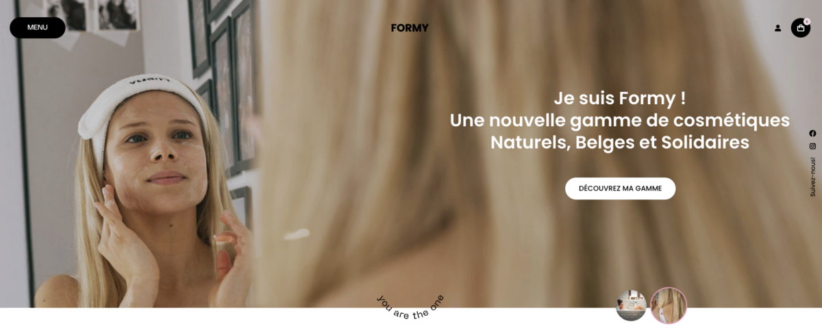 La page d'accueil du site web de Formy avec un modèle qui teste la crème pour le visage